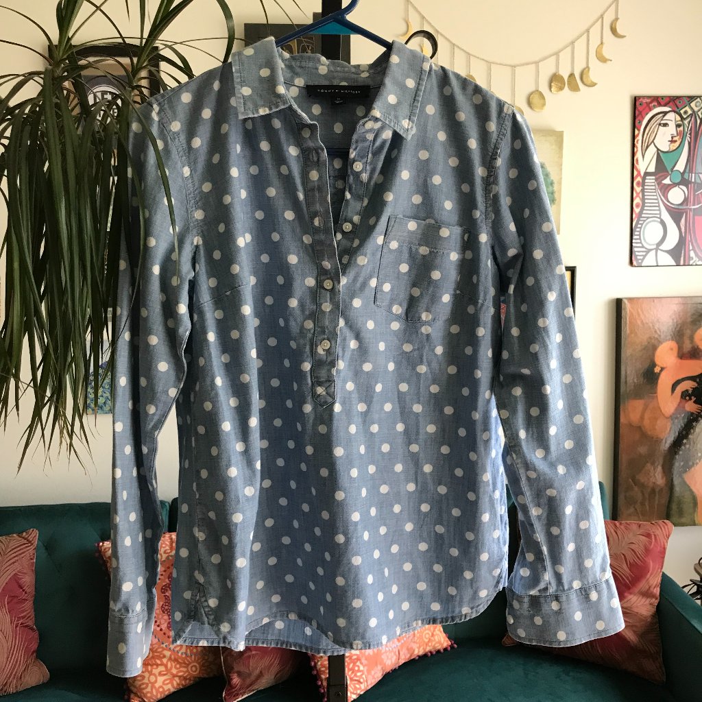 Tommy Hilfiger Size M Chambray Blue Polka Dot Cotton Popover Top
